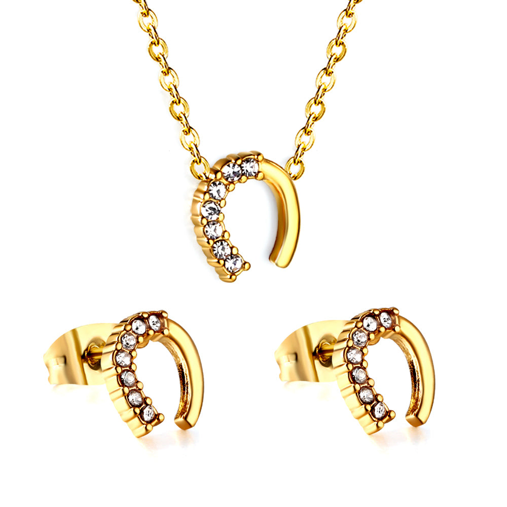 Ensemble de bijoux porte-bonheur : collier et boucles d'oreilles fer à cheval